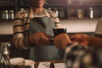 UK services sector shows ‘lacklustre’ growth in December but sentiment recovers