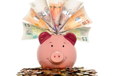 Best savings accounts and cash ISAs still paying up to 4.5% on your money in January 2026