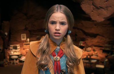 Nell Fisher's school friends are unimpressed she stars in Stranger Things