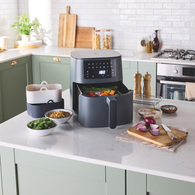 Aldi is selling a sleek, stylish air fryer for under £35 – it’s perfect for nailing your healthy New Year’s resolutions in 2026