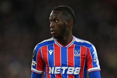 Romain Esse: Crystal Palace youngster to undergo medical as Championship loan agreed