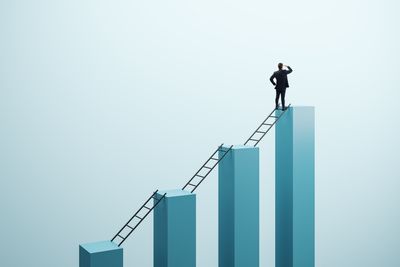 7 Signals You’re Outgrowing The Person You Used To Be