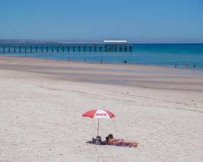 Australia news live: emergency bushfire evacuation warning for Victorian towns; inflation falls to 3.4%