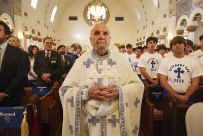 Florida's Greek community gathers for 120th Epiphany celebration and annual dive to retrieve cross