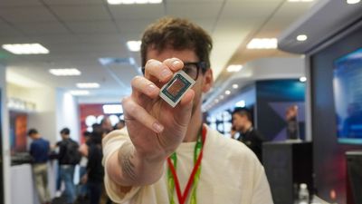 AMD Ryzen AI 400 Series might finally make charging anxiety a thing of the past — 1.7x higher unplugged performance and big multitasking upgrades