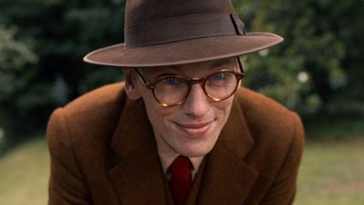 Jamie Campbell Bower Goes From Vecna To Joker In DC Fan Art