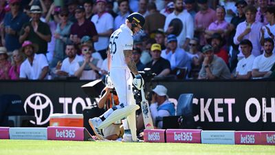England superstar suffers injury in final Ashes Test