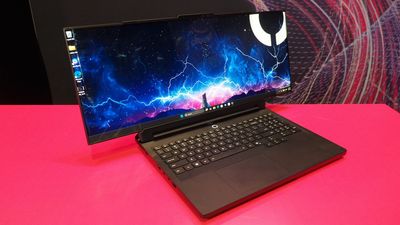 Lenovo just pulled off a world first for gaming laptops –my jaw dropped