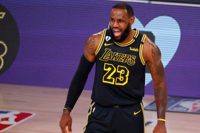 LeBron James' 'YouTube Golf' Remark Sparks Questions About His NBA Future