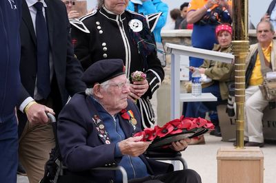 D-Day veteran who escorted allied troops landing in Normandy dies aged 101