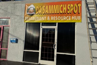 Memphis restaurant owner goes viral after refusing to serve National Guard