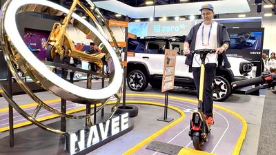 I just test rode the ‘Rolls-Royce’ of electric scooters — and I’ve never had so much fun