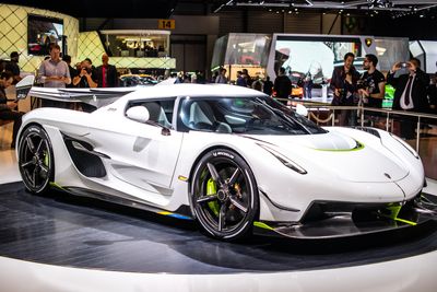 Blink and They’re Gone: The 5 Fastest Cars on the Road