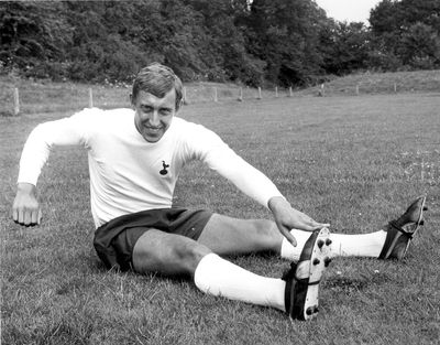 'Like a Rolls-Royce': Steve Archibald leads tributes to Tottenham great Martin Chivers