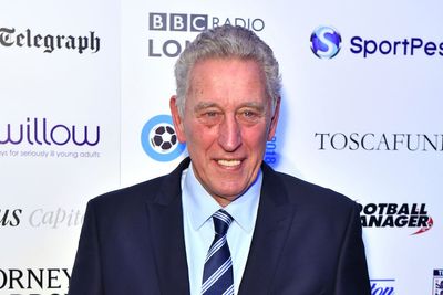 Martin Chivers was a ‘Rolls Royce’ of a player – Steve Archibald leads tributes