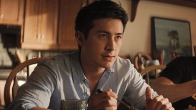 Heated Rivalry's Steamy Scenes Made It A Quick Hit, And Hudson Williams Points Out How It's Already Become 'A Little Overwhelming' With Fans