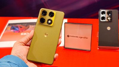 CES 2026: Motorola Signature has the best cameras and software of any Moto phone, but there's a problem