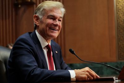 ‘Don’t have it for breakfast’: Trump administration scraps longstanding alcohol guidelines