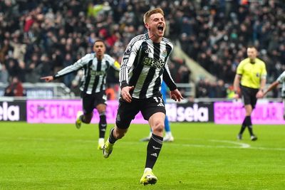 Harvey Barnes snatches Newcastle victory in seven-goal thriller against Leeds