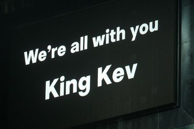 Eddie Howe pays tribute to Kevin Keegan after Newcastle edge seven-goal thriller