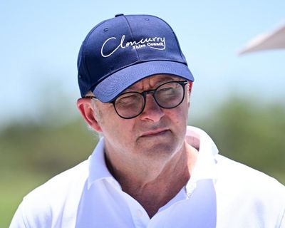 Third Labor MP breaks ranks to urge Albanese to call royal commission into Bondi attack