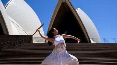 Australians unite through dance as ancient story told