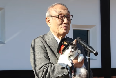 Japan railway station names third ‘stationmaster’ – calico cat named Yontama