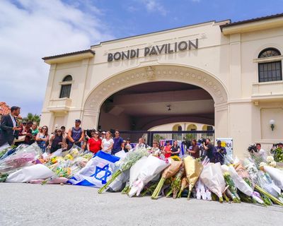 What will the royal commission after the Bondi attack look at and how will it work?
