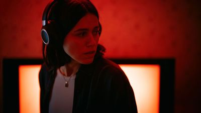 A24's Undertone Trailer Delivers A Super Disturbing Audio Experience, And This Horror Movie Just Made My Must-See List For 2026