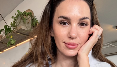 Christy Carlson Romano Shades Ashley Tisdale Drama: 'Just Find Another Group – It's Not Supposed to Be Dramatic'