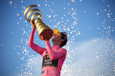 Simon Yates, cycling’s great underdog, defies expectation once more with sporting farewell