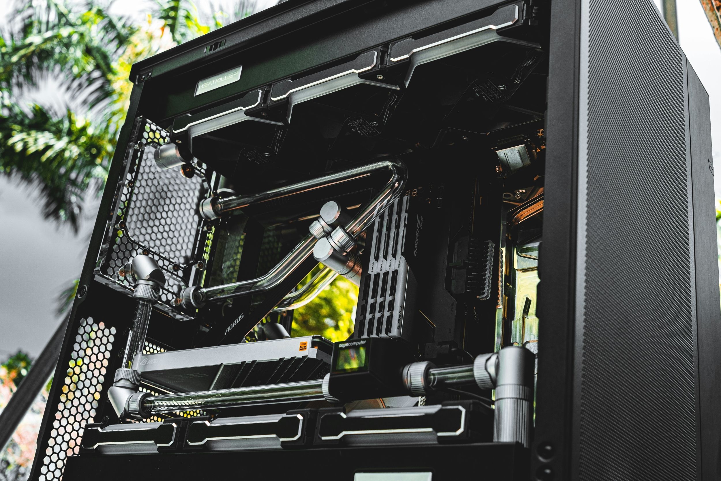 Air Cooling vs Liquid Cooling for Gaming PCs:…