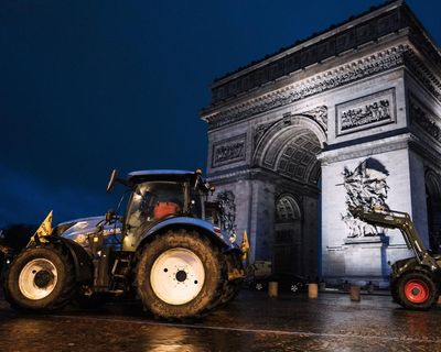 French farmers stage protest in Paris to oppose EU-Mercosur trade deal