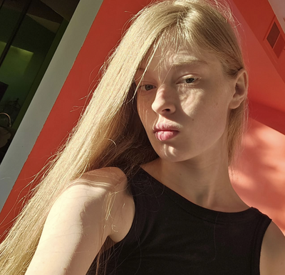 Vivian Wilson Slams 'Pathetic Man-Child' Elon Musk In Rihanna's Savage X Fenty Campaign