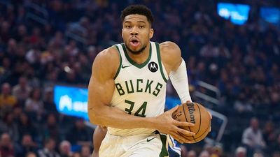 Giannis Antetokounmpo Makes Strong Statement About Possible Trade From Bucks