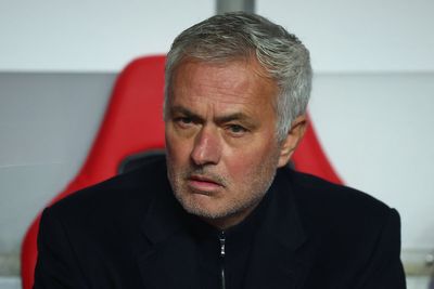 Jose Mourinho making Benfica players sleep at training ground after cup loss