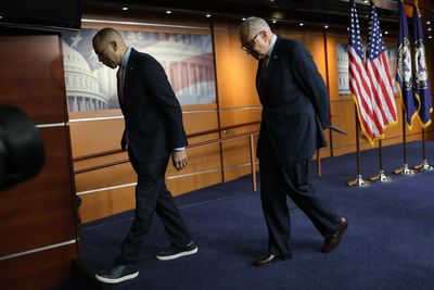 Top Democrats decline to say if they would push to rein in ICE funding after Minnesota shooting