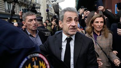 'A Prisoner's Diary': Unions clash with Nicolas Sarkozy at Lyon book signing