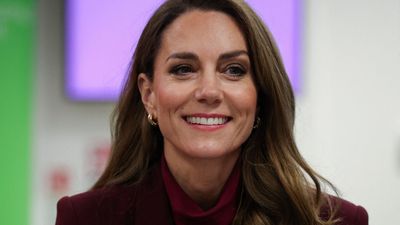 Kate Middleton went on surprise pre-birthday outing, turning heads in all-over burgundy