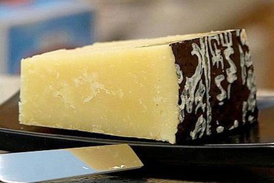 Deadly bacteria scare sparks nationwide recall of popular cheeses