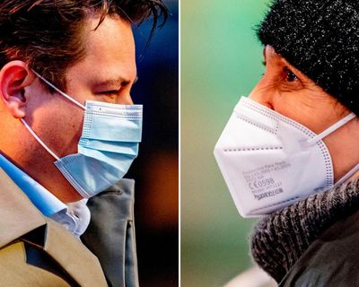 Face masks ‘inadequate’ and should be swapped for respirators, WHO is advised