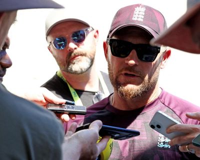 Brendon McCullum keen to carry on with England but wants to ‘steer the ship’