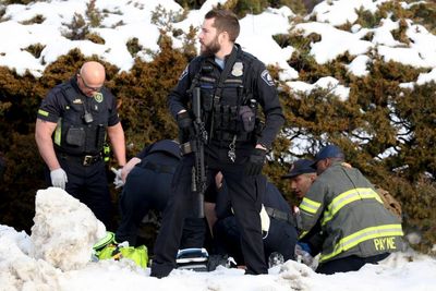 Federal officers blocked medics from scene of ICE shooting, witnesses say