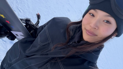 Chloe Kim's Olympic Three-Peat in Doubt After 'Silliest' Fall Dislocates Shoulder