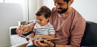 How to share books with children to help them love reading