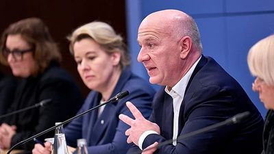 Berlin mayor Kai Wegner under fire for playing tennis during major blackout caused by attack