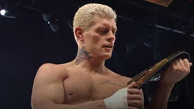 WWE SmackDown Is Rumored To Be Plotting A Massive Title Change, And I Think There's Two Reasons Why