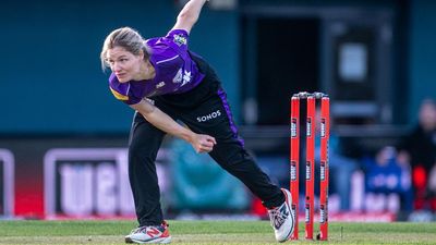 Former captain wants SOS sent for Nicola Carey