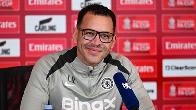 Liam Rosenior Names Premier League Rivals As Flawed Chelsea Inspiration