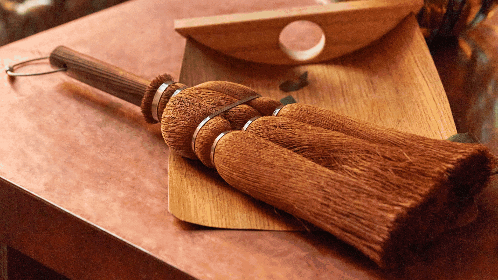 4 Types of Handmade Cleaning Tools That Are Still Surprisingly Effective and Look Way More Aesthetic Than Cheap, Unsustainable Plastic